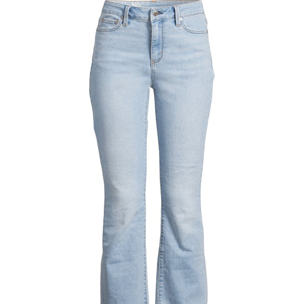 NWT No Boundaries Mid Rise Bootcut Jeans Juniors size 18